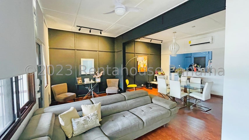 Spectacular Single Family Home